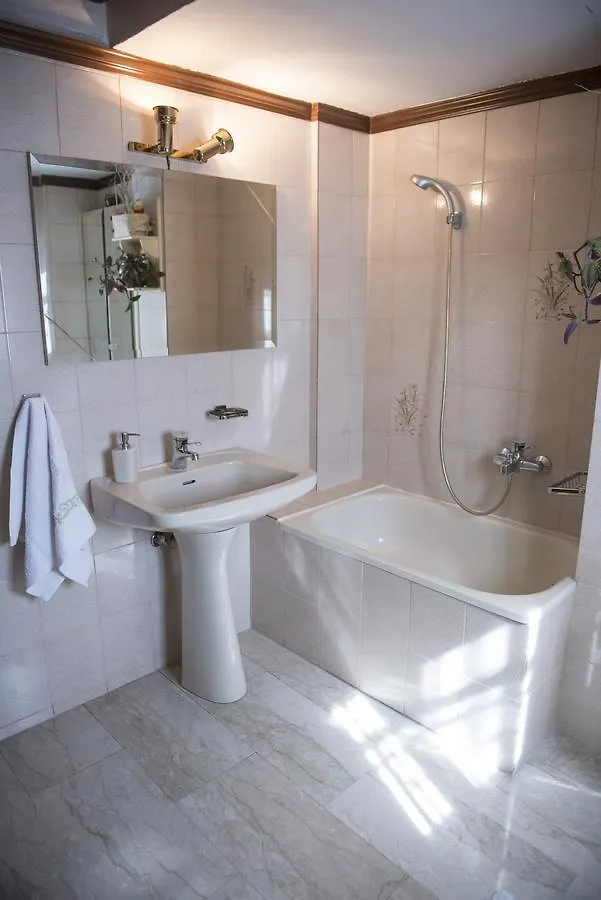 Traditional House In Ano Poli Hotell Thessaloníki 0*,  Grekland